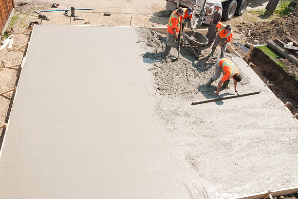Best Concrete Sidewalk Installation in Lansdowne, VA